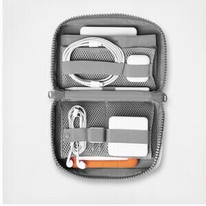 DAGNE DOVER Large Arlo Neoprene Tech Organizer Heather Grey